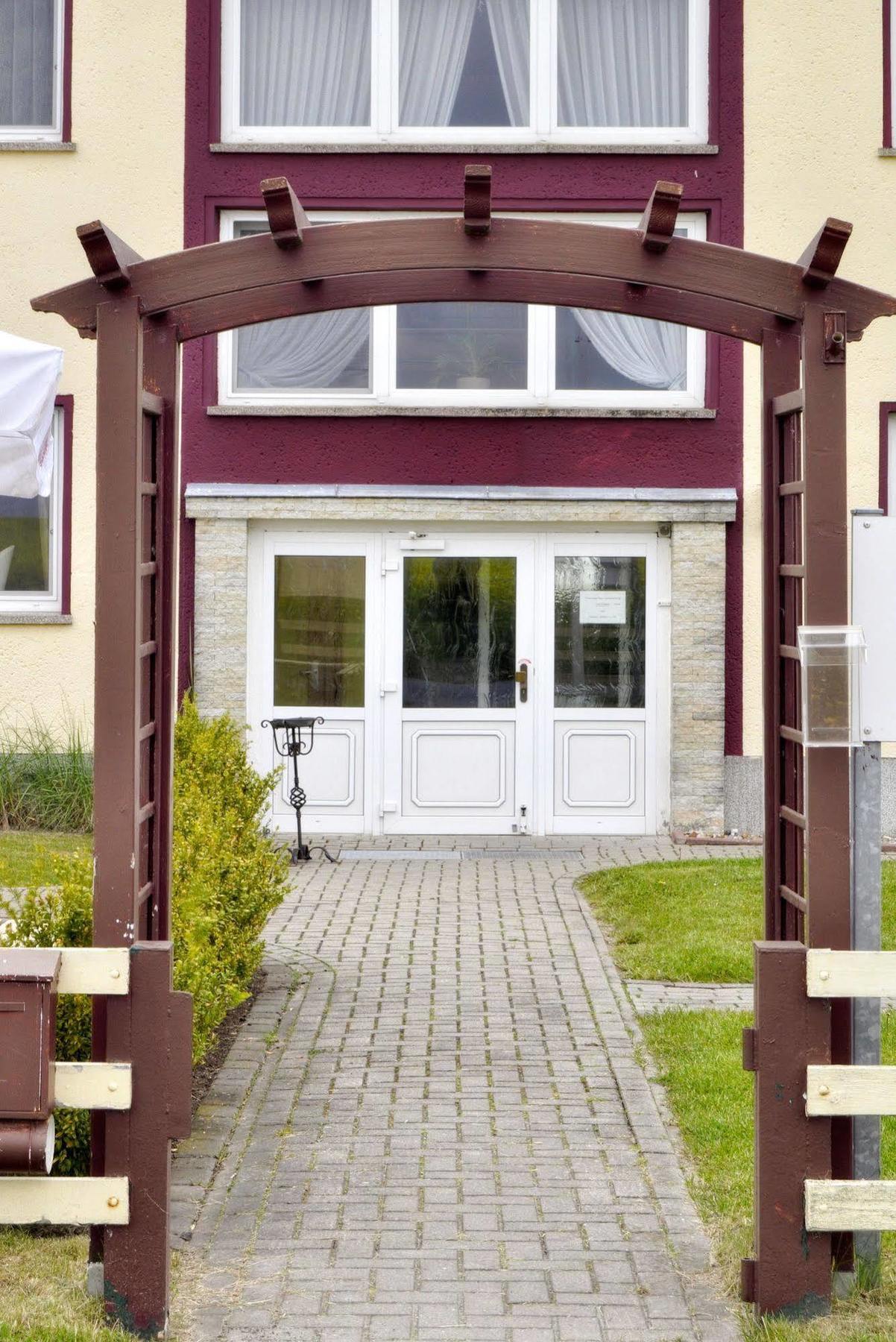 Pension Zum Riedensee Bastorf Экстерьер фото